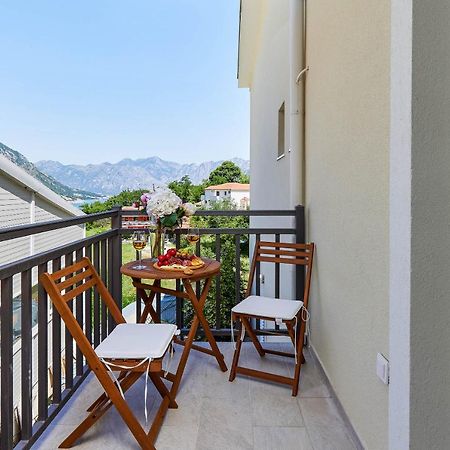 Peaceful Sunhill Apartments Kotor Ngoại thất bức ảnh