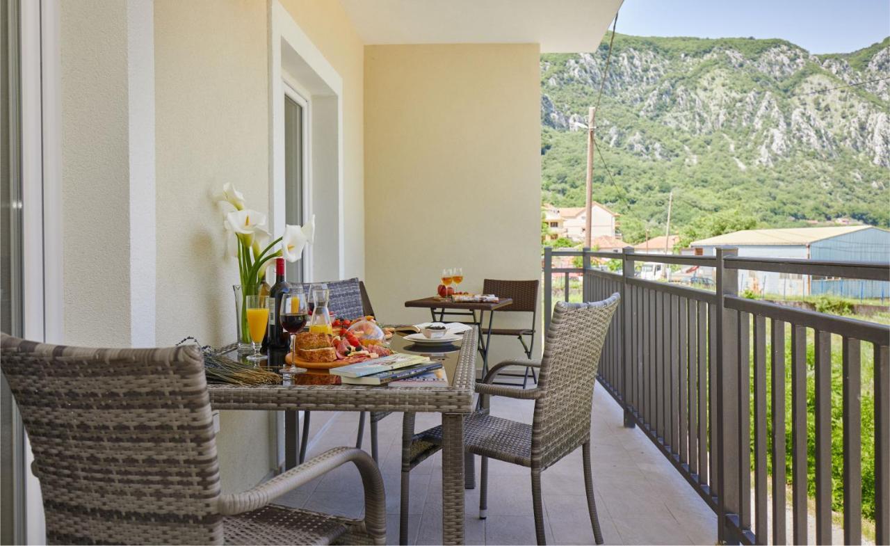 Peaceful Sunhill Apartments Kotor Ngoại thất bức ảnh