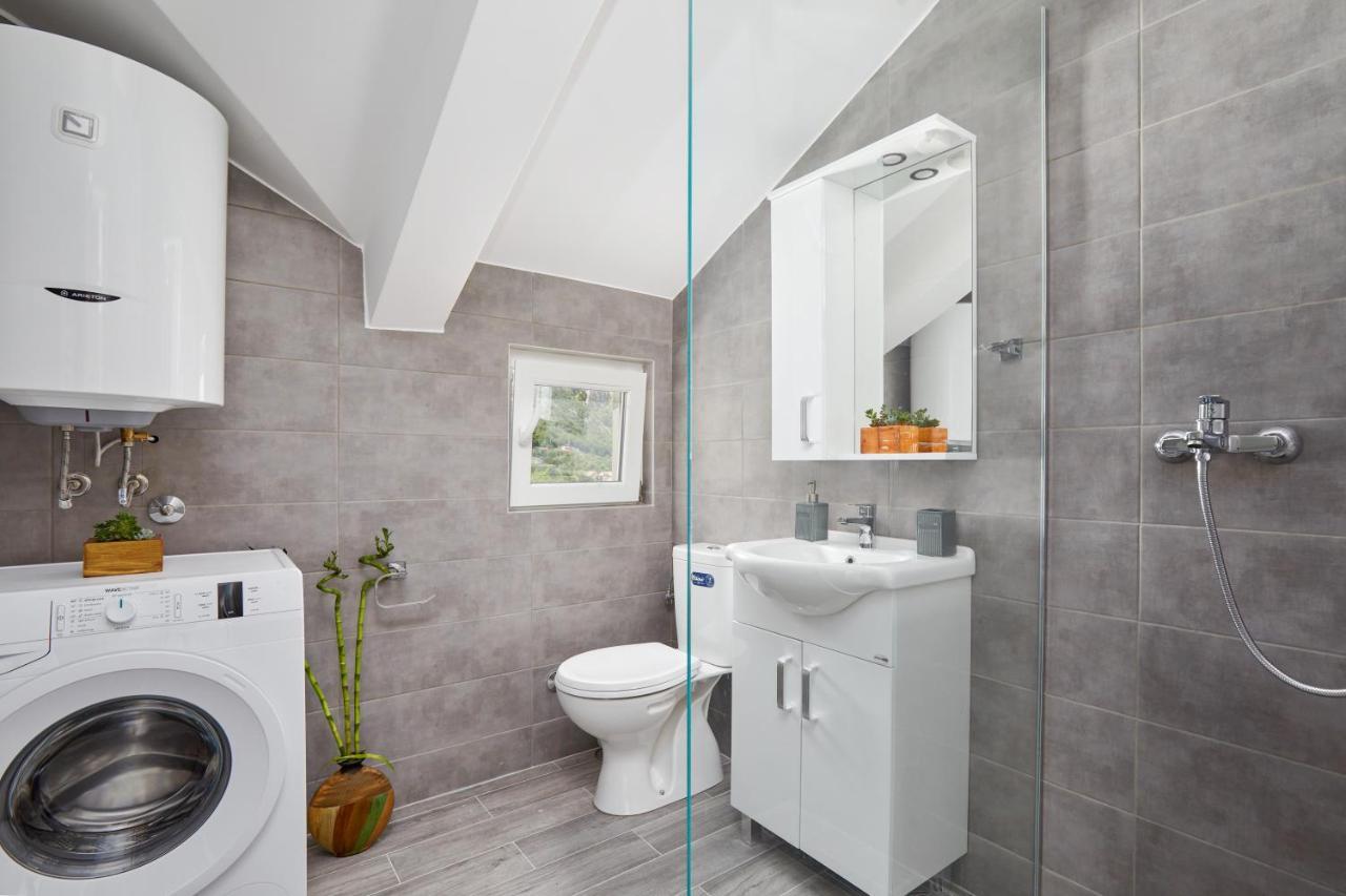 Peaceful Sunhill Apartments Kotor Ngoại thất bức ảnh