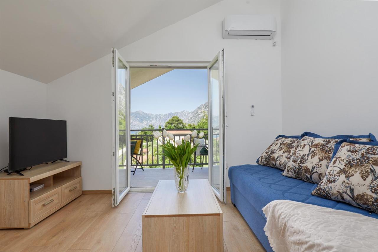 Peaceful Sunhill Apartments Kotor Ngoại thất bức ảnh