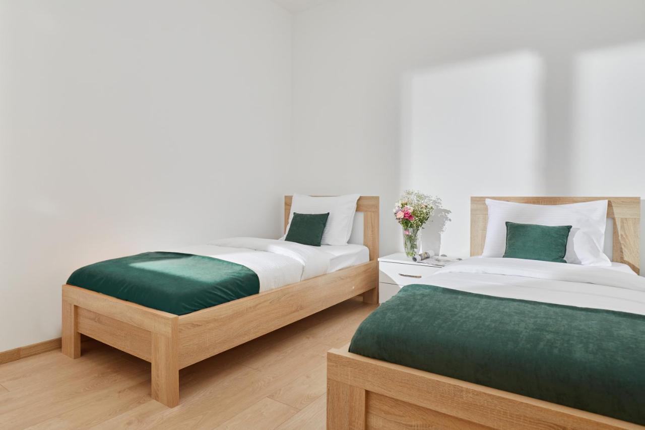 Peaceful Sunhill Apartments Kotor Ngoại thất bức ảnh